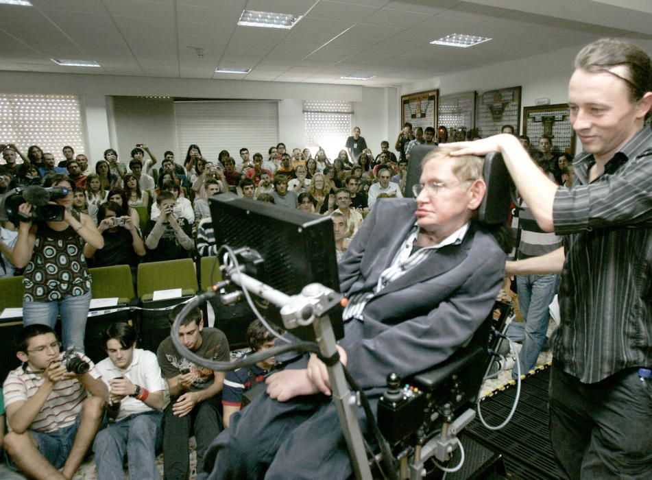 Hawking durante una acto en Santiago en 2008 // Xoán Álvarez