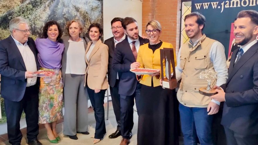 Monesterio acude al XXXV Salón del Jamón de Jerez de los Caballeros con stand propio