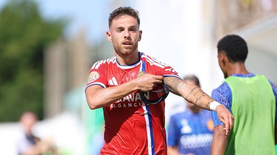 El Real Zaragoza resiste a la locura para ganar en Torremolinos (3-4)