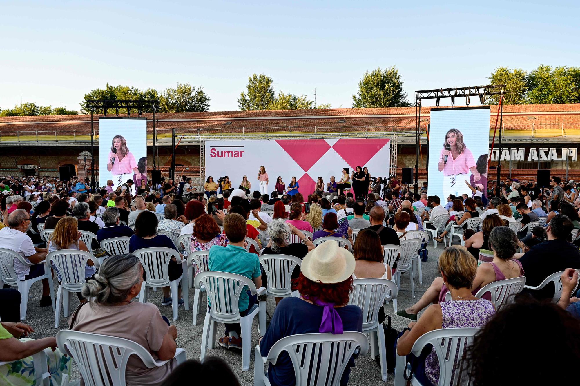 La vicepresidenta segunda, Yolanda Díaz, durante el primer acto de Sumar, en Matadero Madrid, a 8 de julio de 2022, en Madrid (España).