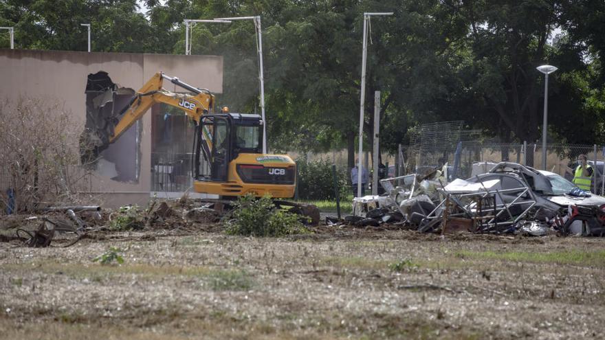 Desalojan a los okupas de los pisos piloto de Son Güells