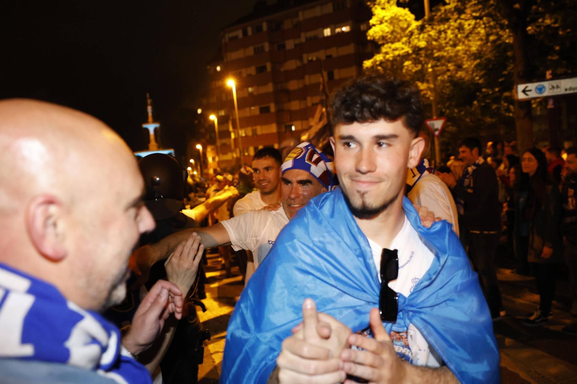 EN IMÁGENES: Locura en las calles de Avilés por el ascenso