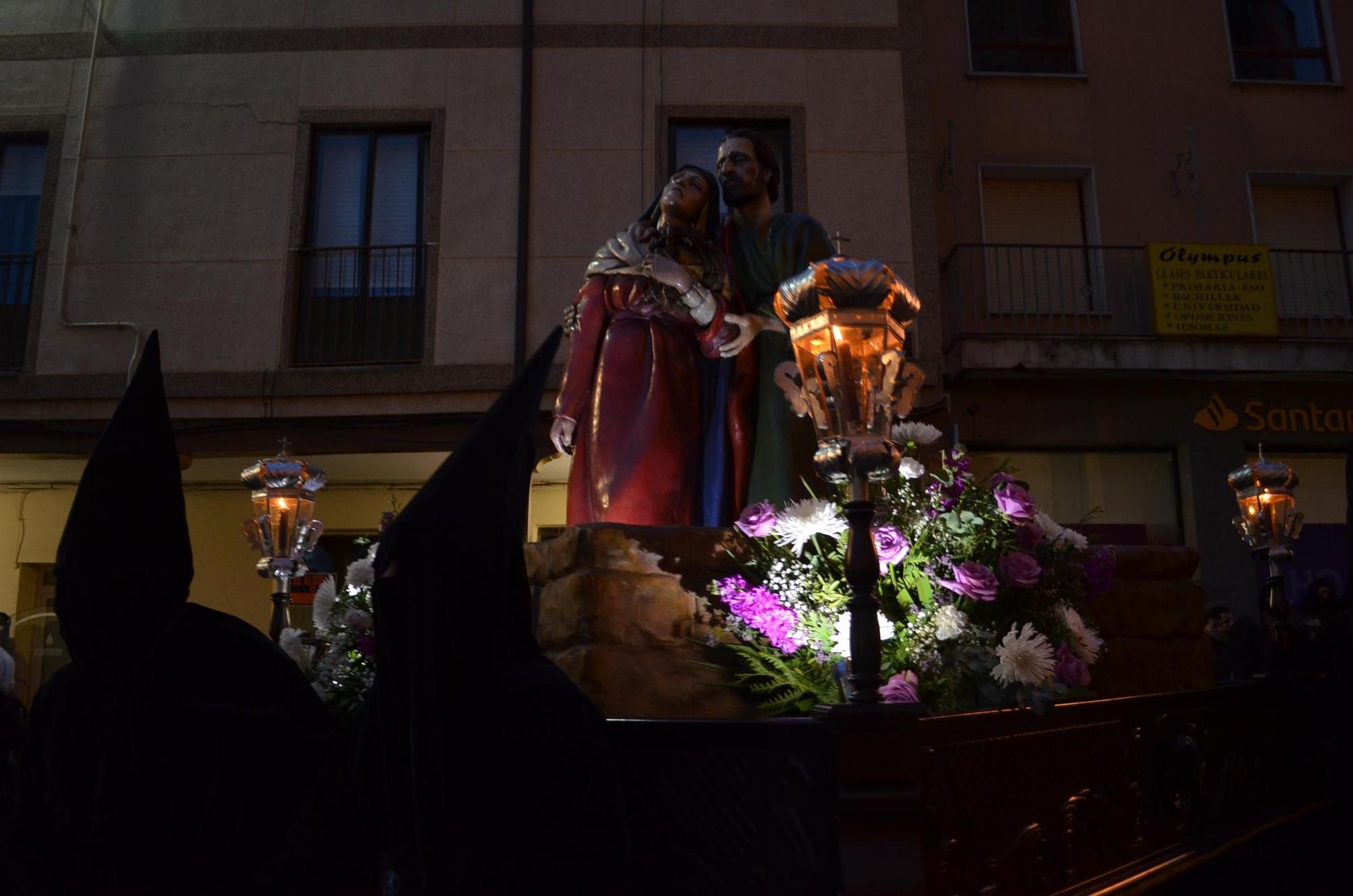 GALERÍA | Procesión del Santo Entierro de Benavente, en imágenes