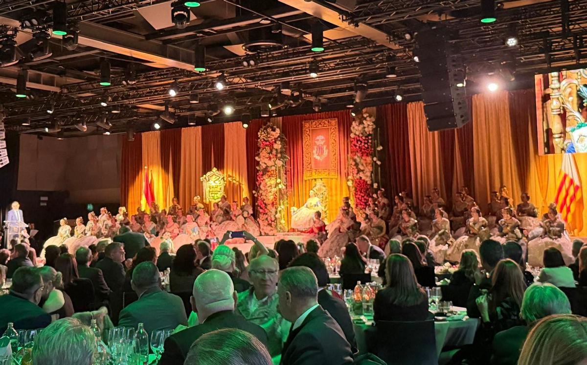 Aspecto del salón de eventos del Roig Arena