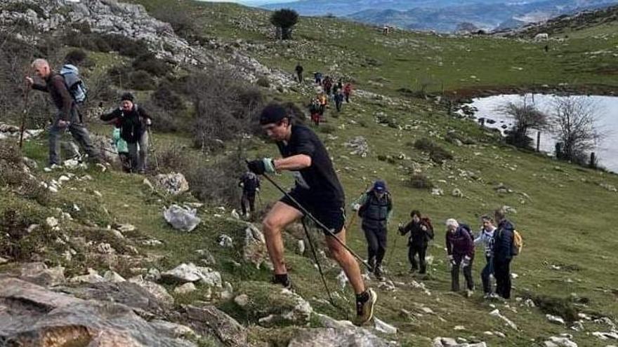 Manuel Merillas pulveriza el récord del Trail Afuega´l Pitu