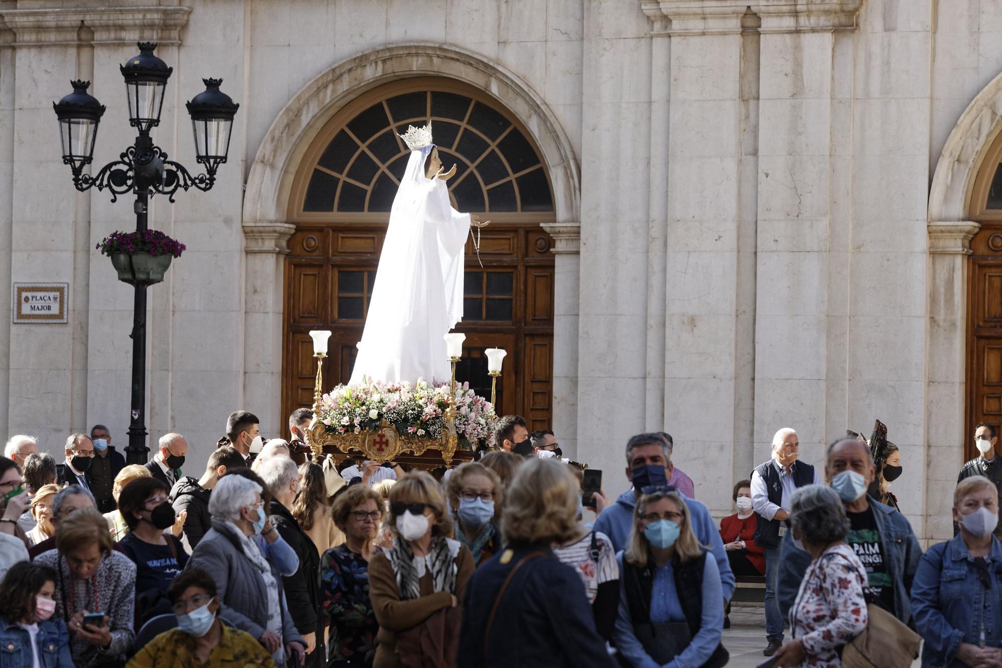 Procesión del Encuentro de Pascua en Castelló.