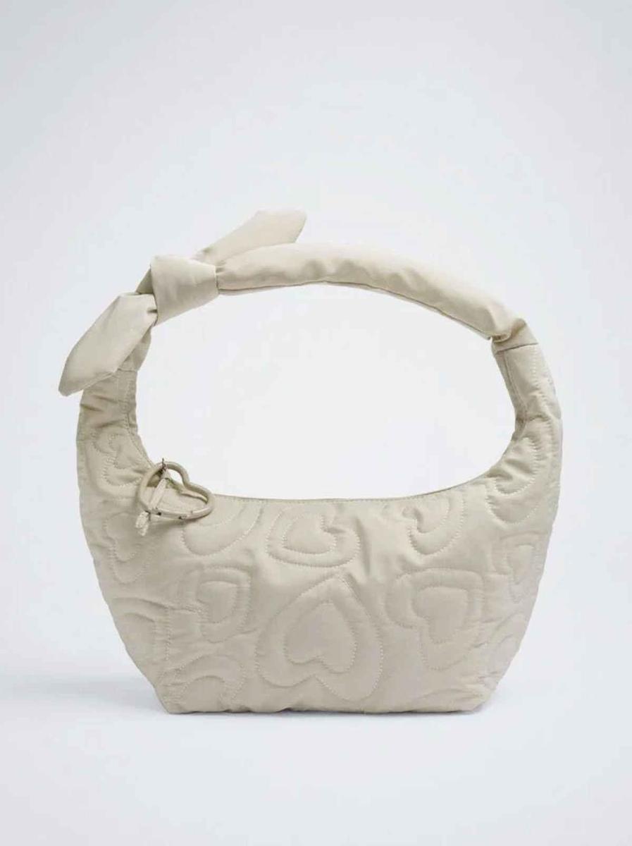 Bolso acolchado con pespunte corazón de Parfois