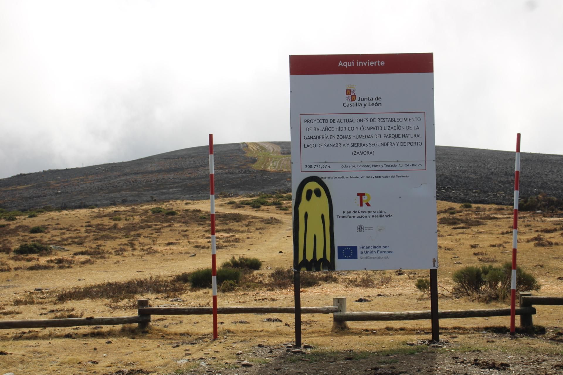 La huella del incendio de Porto - Laguna de Peces