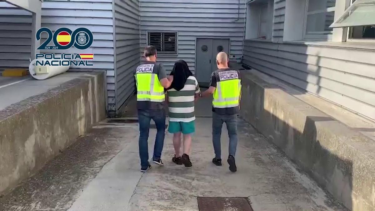 Detenido el autor del atraco a una oficina de Abanca en Os Castros