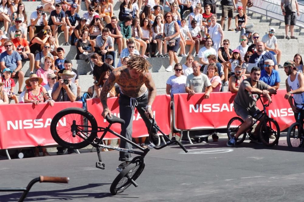 Tres días de acrobacias y piruetas imposibles, arte, deporte y cultura urbana campando por la fachada atlántica de Vigo. Un espectáculo al aire libre para el mejor festival del noroeste.