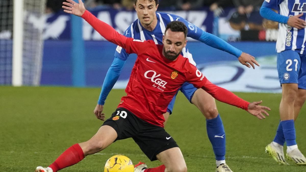 1-1. El Mallorca rescata un punto en Vitoria