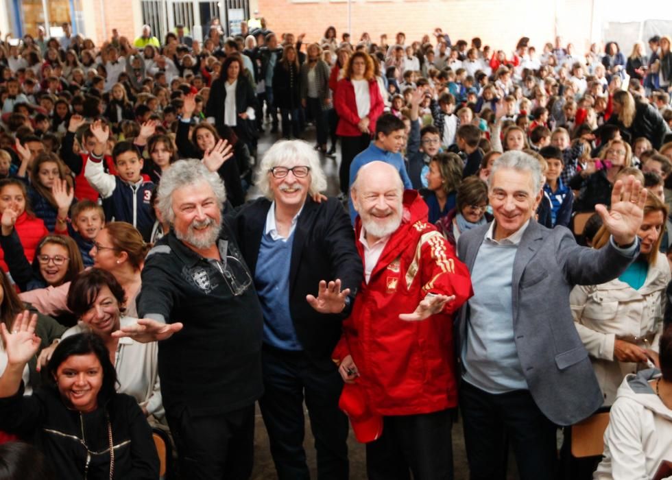 Les Luthiers visitan el colegio Condado de Noreña