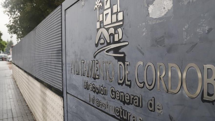 La Policía cree que una docena de empresarios se organizó y amañó contratos en el Ayuntamiento de Córdoba