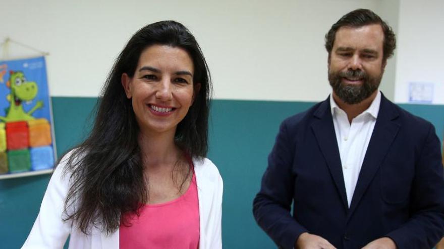 La pareja de políticos votando en las últimas elecciones.