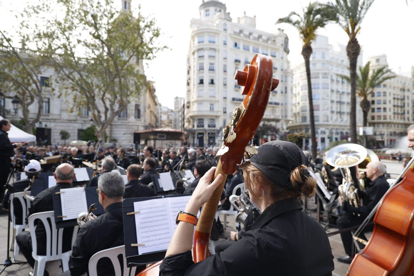 València se rinde a los pies de Nino Bravo