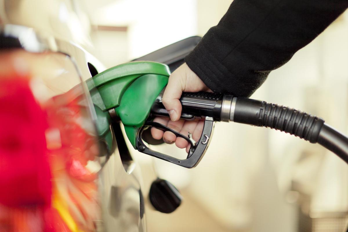 L’escalada del preu de la gasolina es desboca després de pujades durant tot l’estiu L’escalada del preu de la gasolina es desboca després de pujades durant tot l’estiu