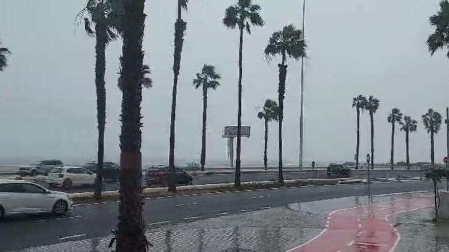 Llueve en Las Palmas de Gran Canaria (23/02/24)