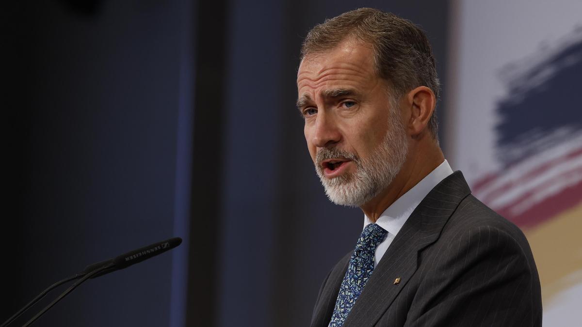 Felipe VI viaja a Qatar para apoyar a la selección española en su estreno en el Mundial.