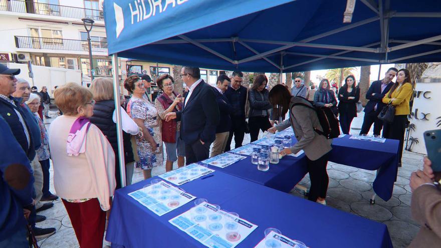 ¿A qué sabe el agua de Benidorm?