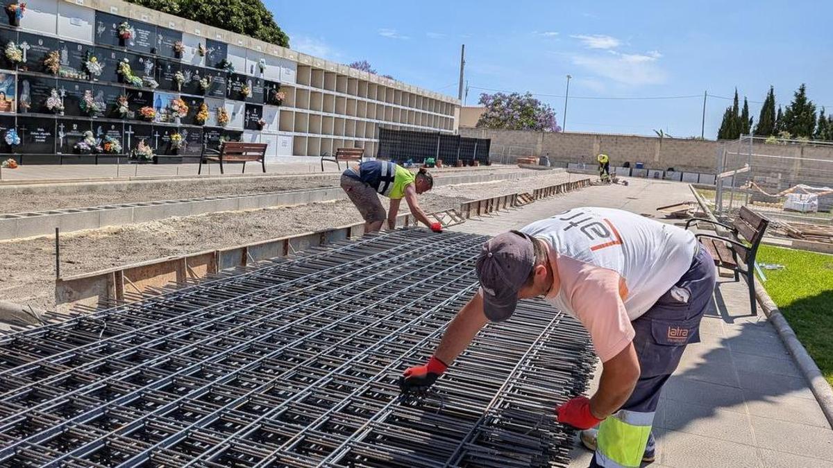 Benicarló ha iniciado esta semana los trabajos para ampliar la capacidad de su cementerio y garantizar el espacio necesario para los enterramientos.