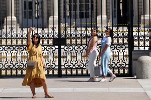 Espanya rep al juny només un de cada quatre turistes estrangers que arribaven abans de la Covid