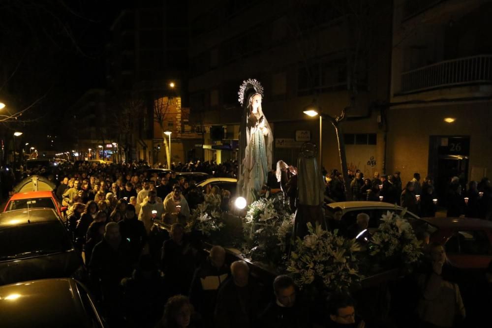 Procesión de las antorchas en Lourdes (Zamora)