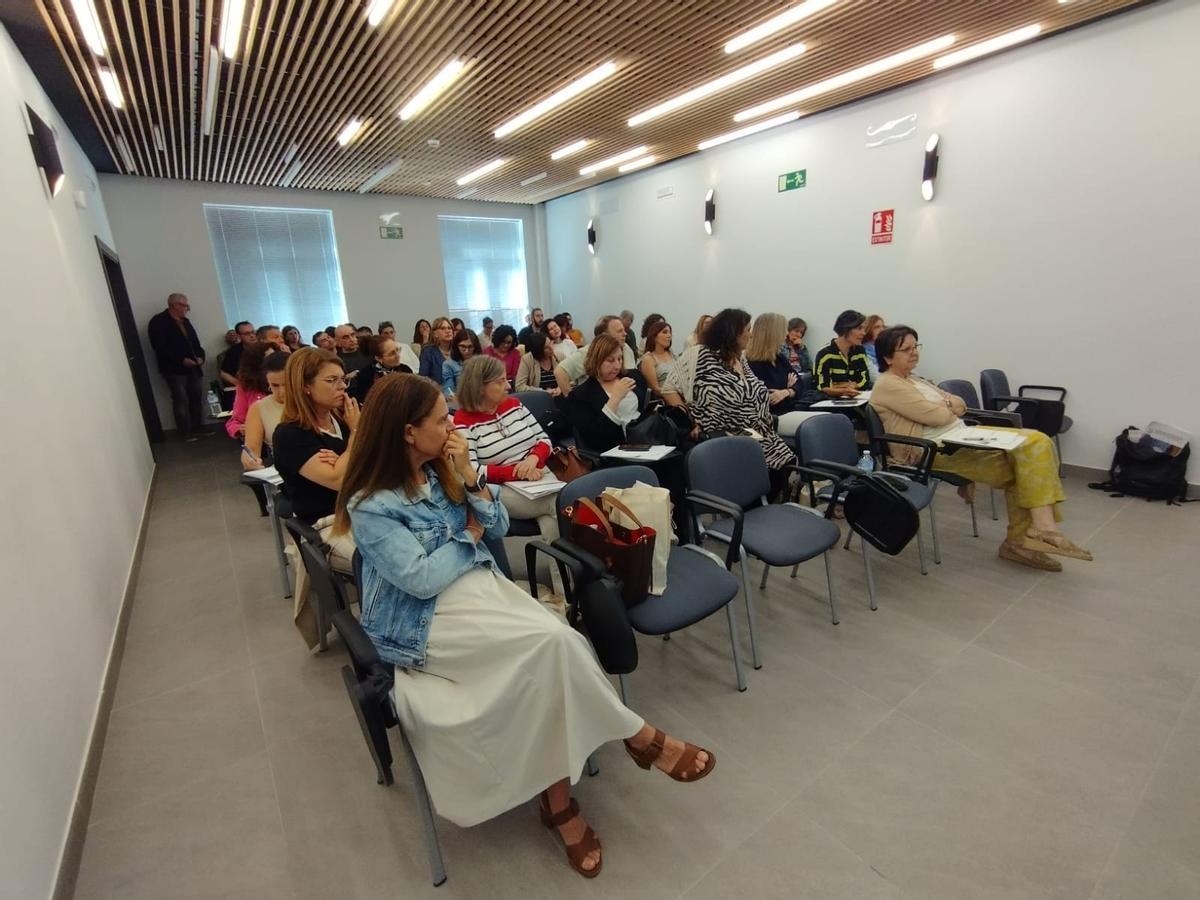 Asistentes al encuentro celebrado en Langreo.