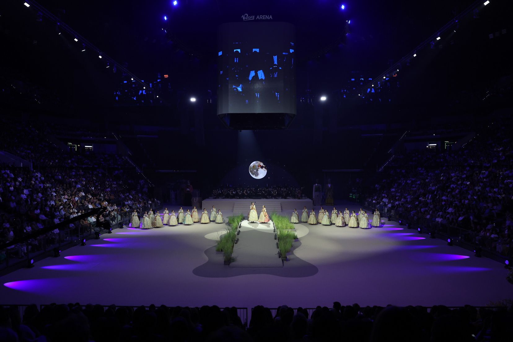 Berta Peiró y Lucía García dicen adiós a su año como falleras mayores de València 2025
