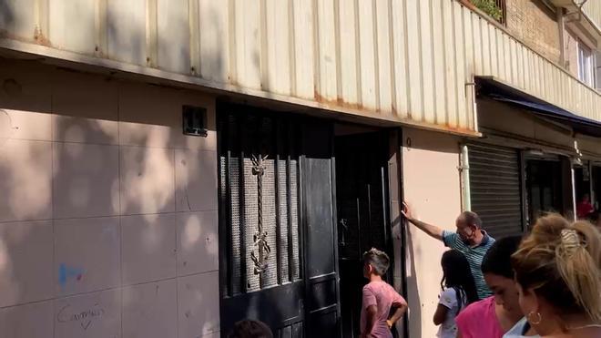 Localizado el cadáver de un bebé dentro de una bolsa en un bloque de La Mina