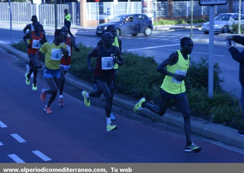 GALERÍA DE FOTOS -- Maratón paso por UJI 9.25-9.30