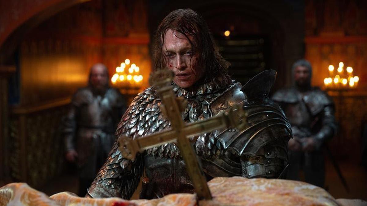 Caleb Landry Jones en 'Drácula', dirigda por Luc Besson