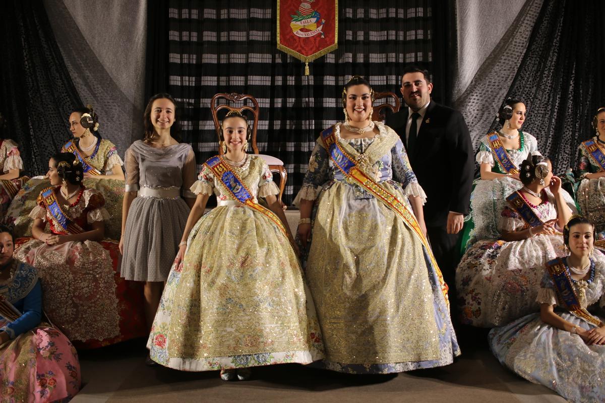 Las falleras mayores de Barri València.