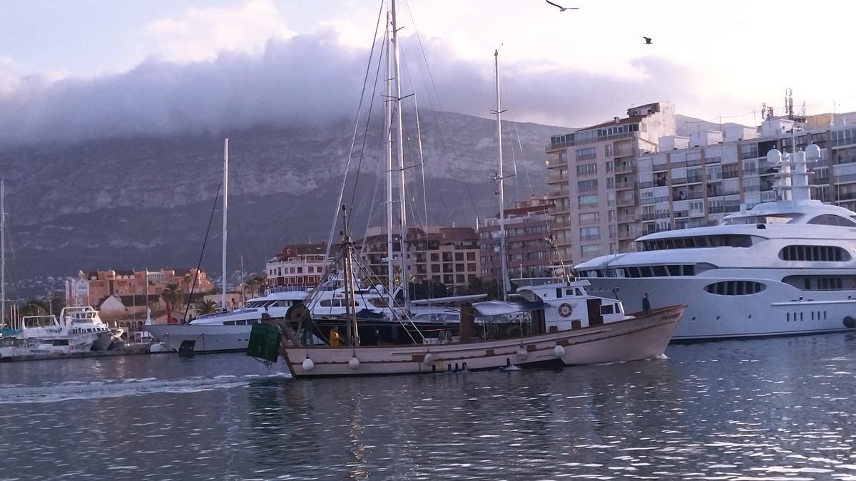 Imagen de la fachada marítima de Dénia