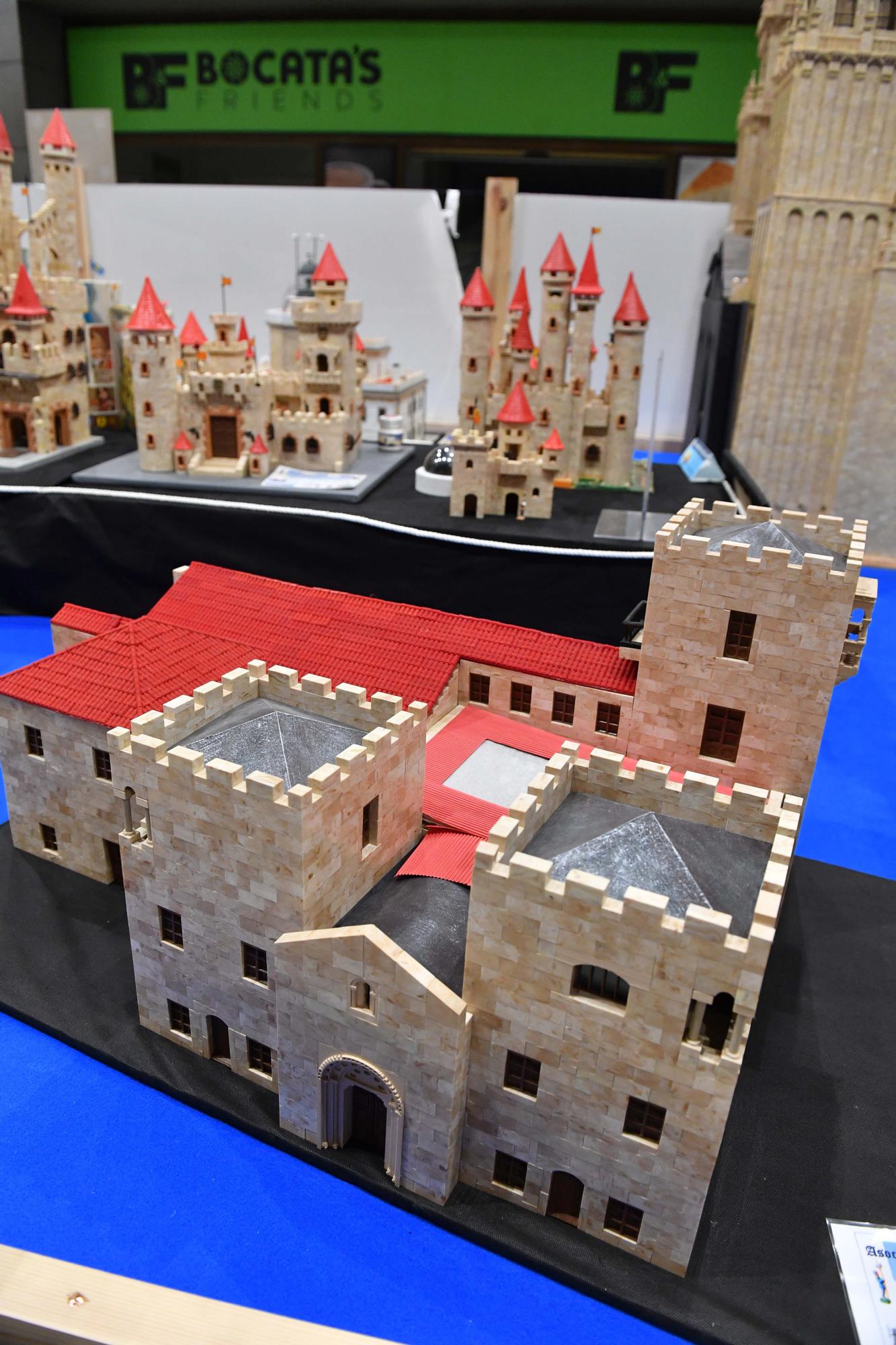 Exposición de réplicas de edificios gallegos hechas con Exin Castillos