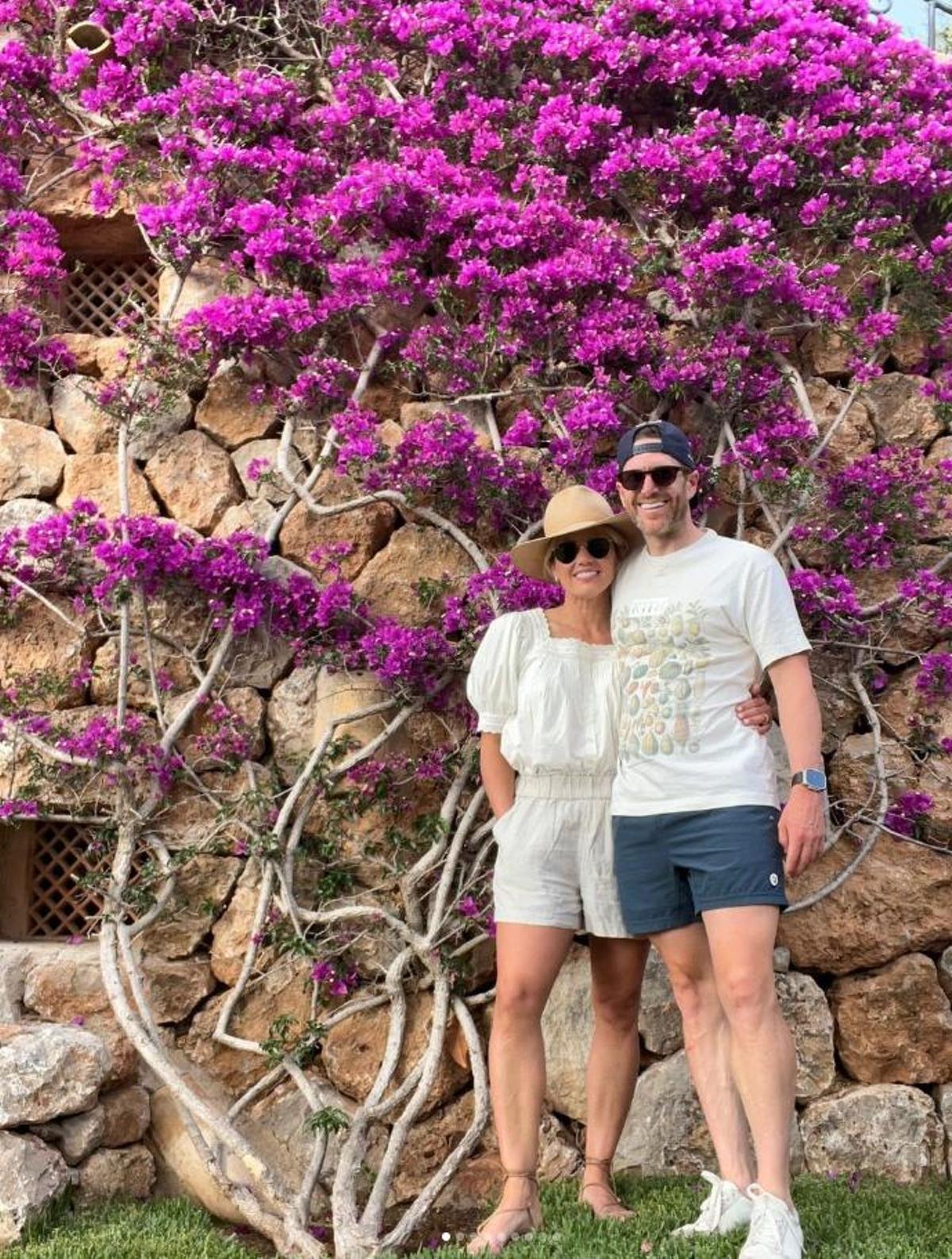 Syd y Shea McGee posando en sus vacaciones en Mallorca.