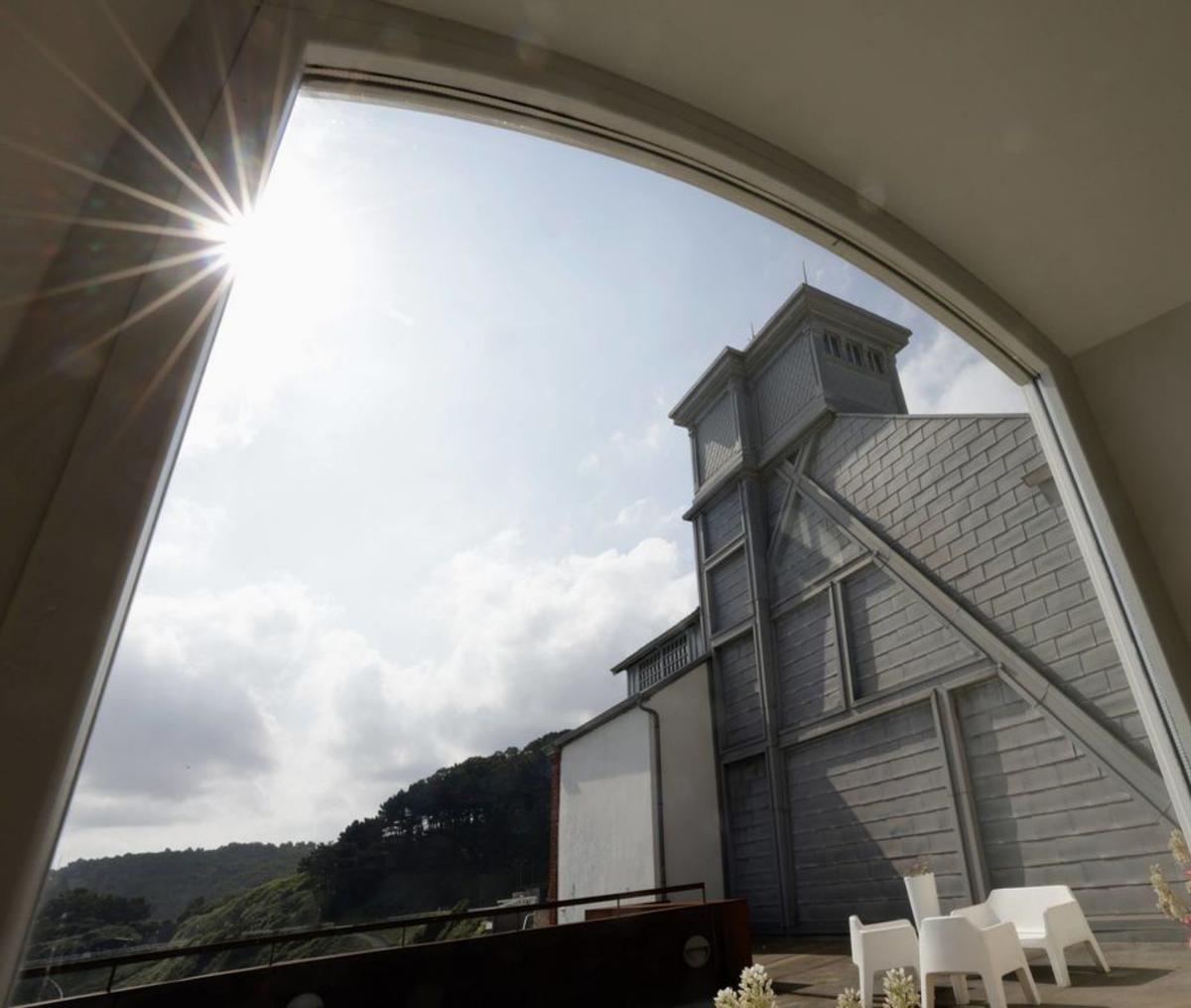 El castillete de la mina. | MIKI LÓPEZ