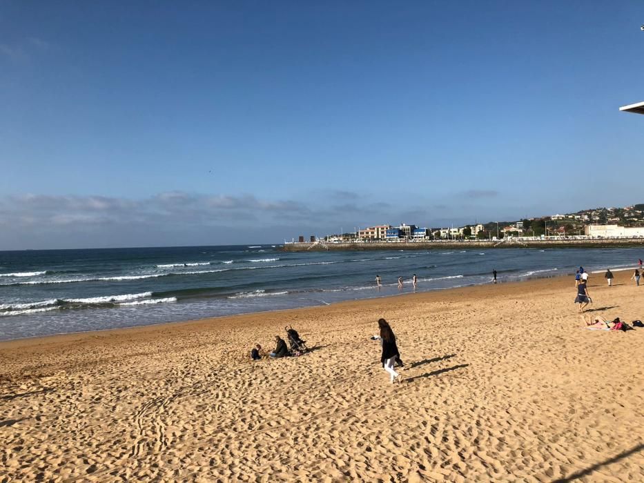 Asturias disfruta bajo el sol de la vuelta de la primavera