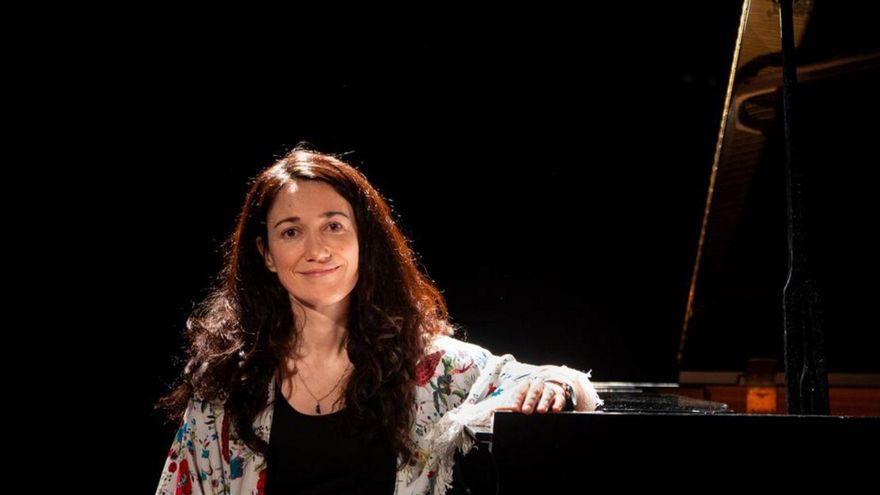 Noelia Rodiles, ayer, en Soto del Barco. | JUAN VEGA