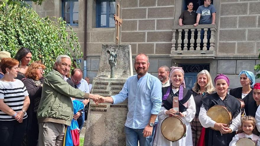 En imágenes: Navelgas celebra el XLIV Día de los Pueblos con un hermanamiento con Infiesto