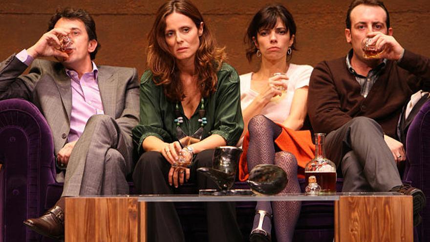 Pere Ponde, Aitana Sánchez-Gijón, Maribel Verdú y Antonio Molero, protagonistas de la obra ´Un dios salvaje´.