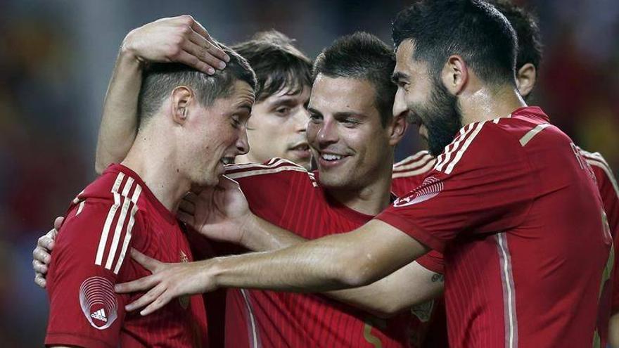 España muestra intensidad y buenas intenciones ante una débil Bolivia (2-0)