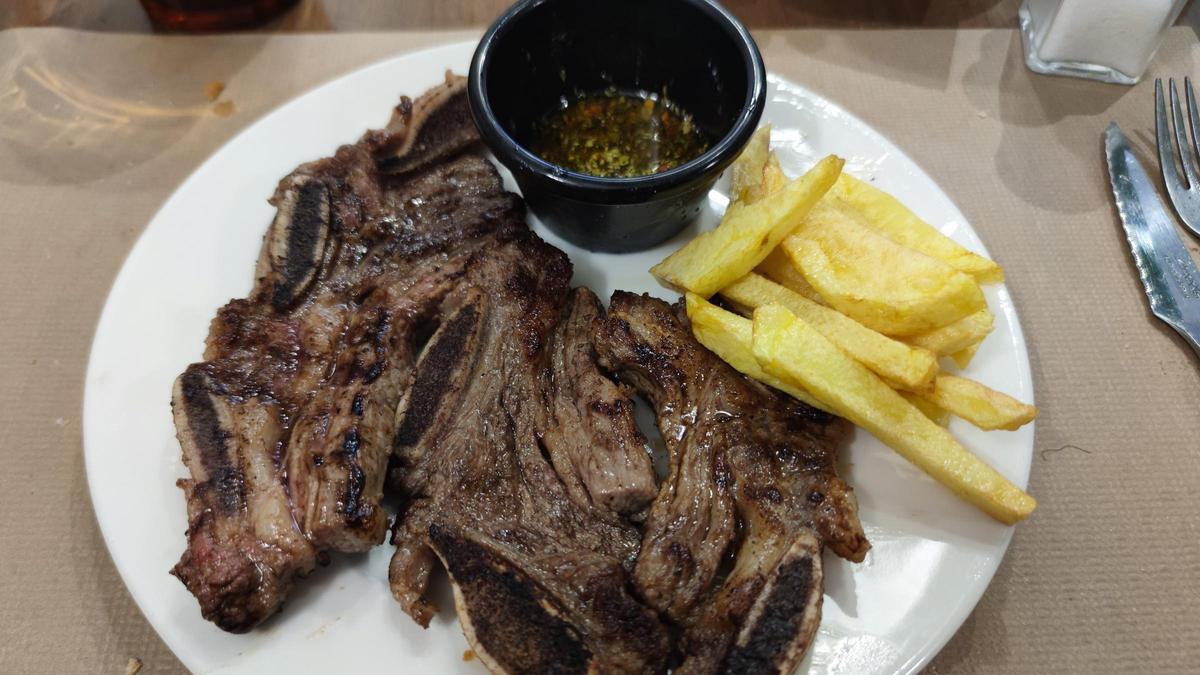 El churrasco con chimichurri del menú del día de Bar San Fermín.