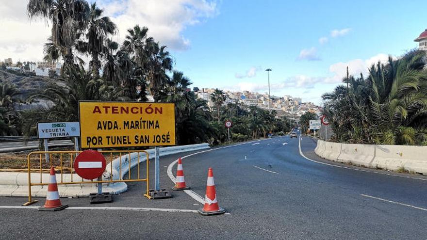 Dispositivo de tráfico por el carnaval