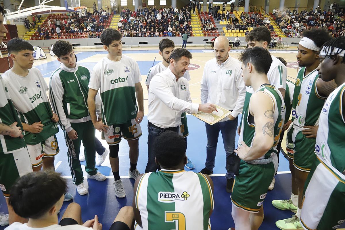 Coto Córdoba Club Baloncesto-Aljaraque: el partido en imágenes