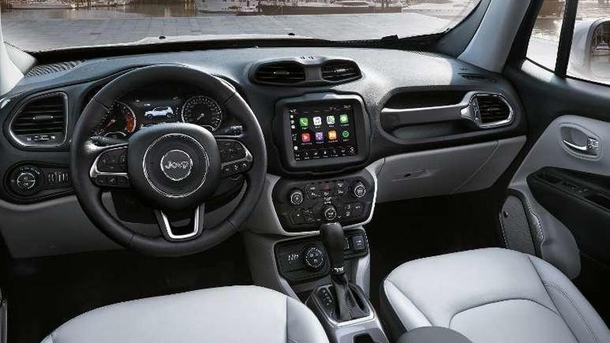 Interior del Jeep Renegade.