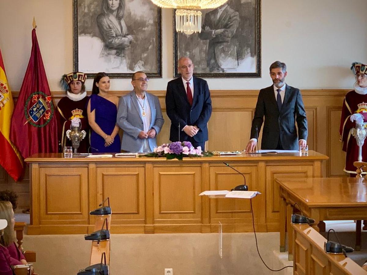 Pleno extraordinario de constitución da nova corporación municipal do Concello de Santiago