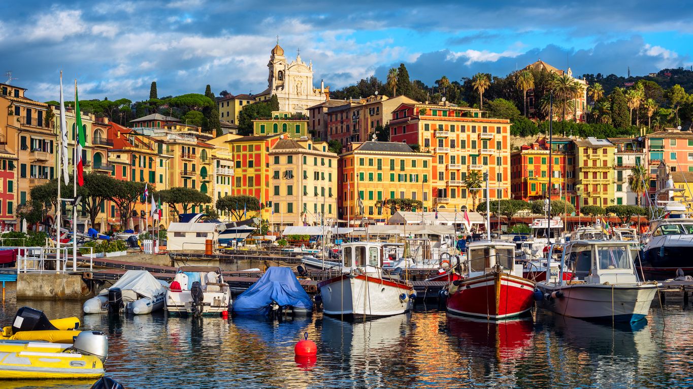 Puerto de Santa Margherita Ligure y casco antiguo, Rapallo, Génova, Italia