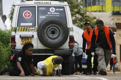 AL MENOS 3 FUERTES EXPLOSIONES SACUDEN EL CENTRO COMERCIAL DE NAIROBI