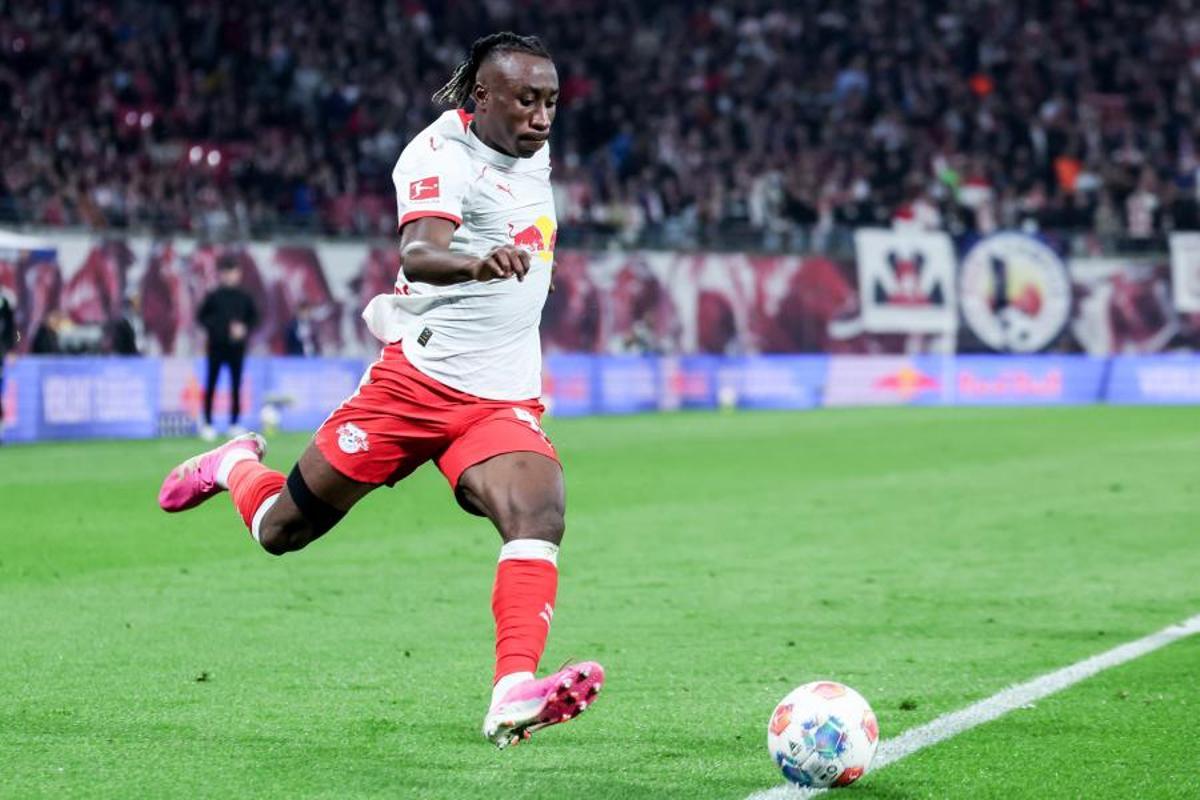 Yan Diomande, estrella del RB Leipzig, durante el partido ante el Unión Berlín en la Bundesliga