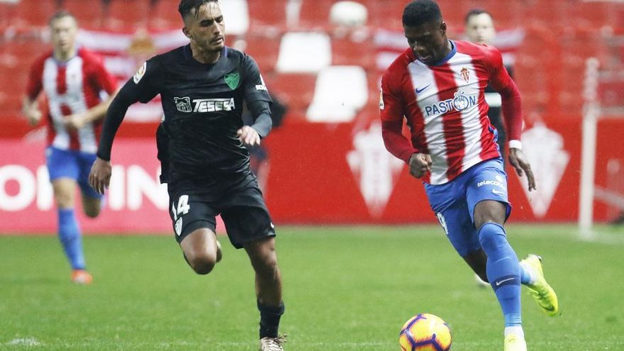 Neftali, en un partido del Sporting.